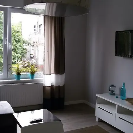 I Retro * غدينيا